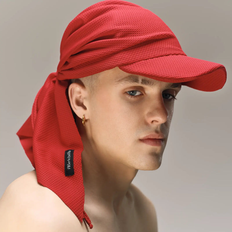 DEVIL WEARS CAP RED